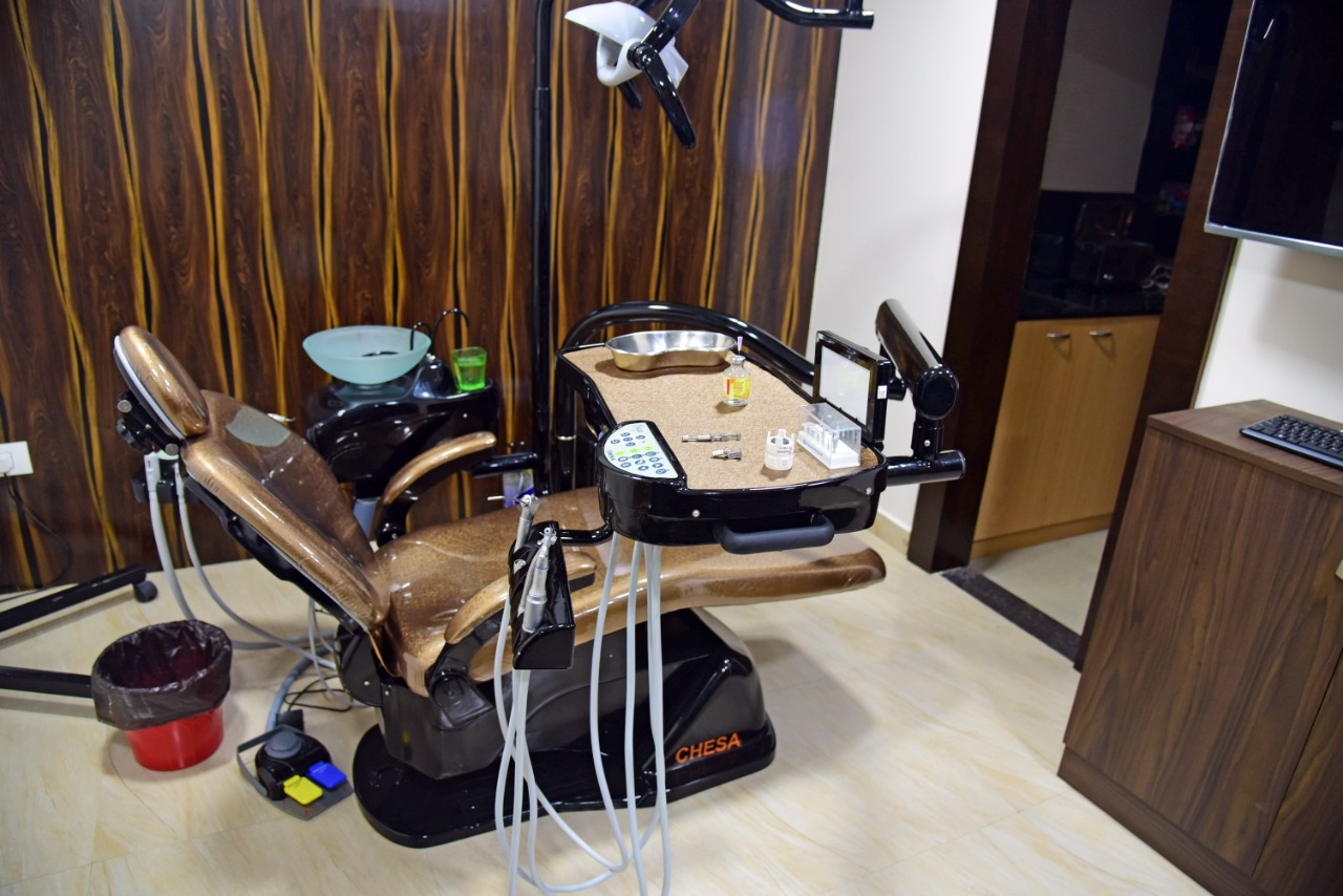 Best Dentist in Udumalpet